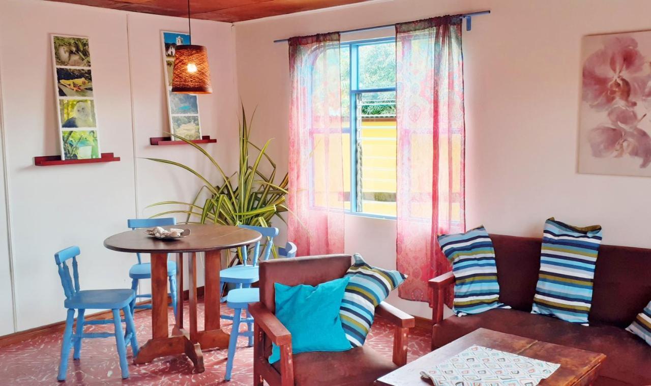 Montana Linda Guest House Orosí 外观 照片