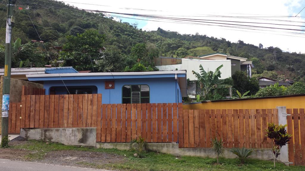 Montana Linda Guest House Orosí 外观 照片